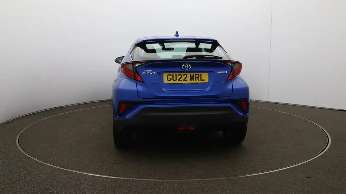 2022-toyota-c-hr-18-vvt-i-icon-big-60