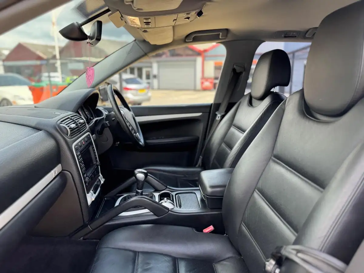 2007-porsche-cayenne-32-big-36