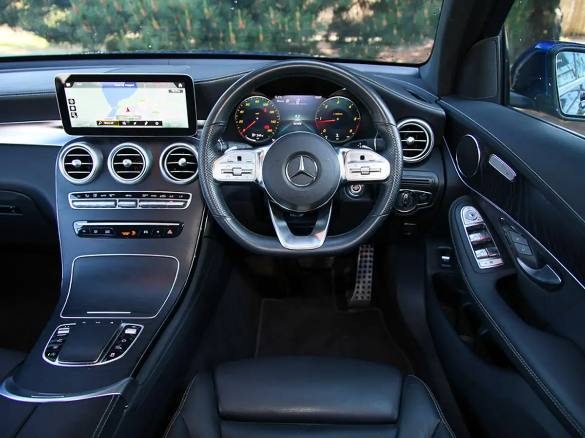 2021-mercedes-benz-glc-class-20d-glc300d-amg-line-premium-245ps-coupe-4d-big-6