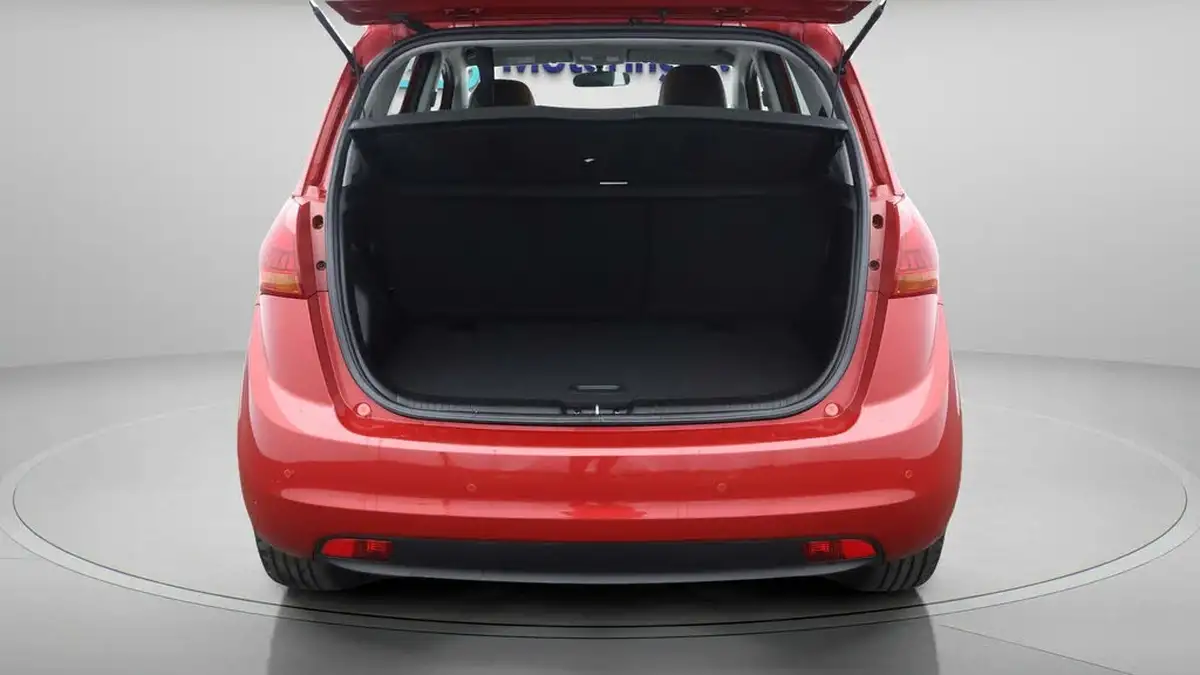 2018-kia-venga-16-3-isg-big-17