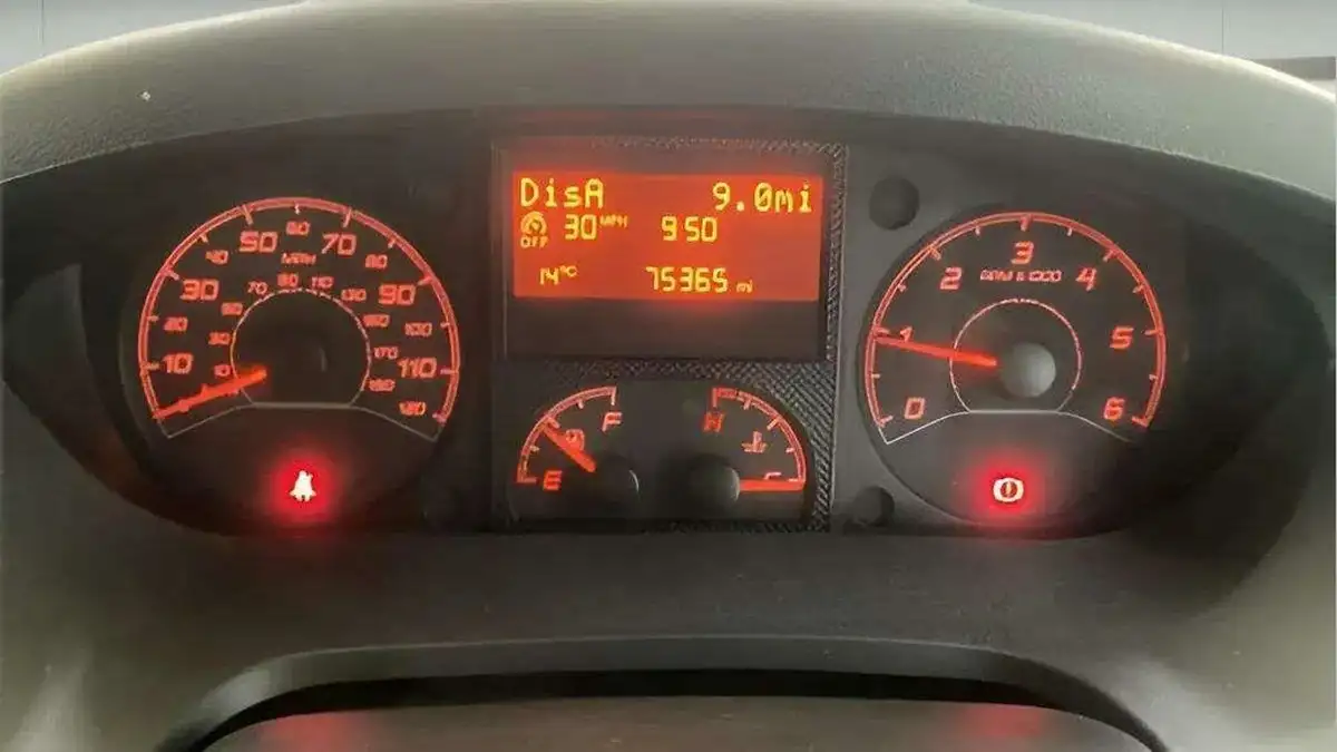 2021-peugeot-boxer-22-bluehdi-professional-435-l4-h2-140bhpeu6dt-big-5