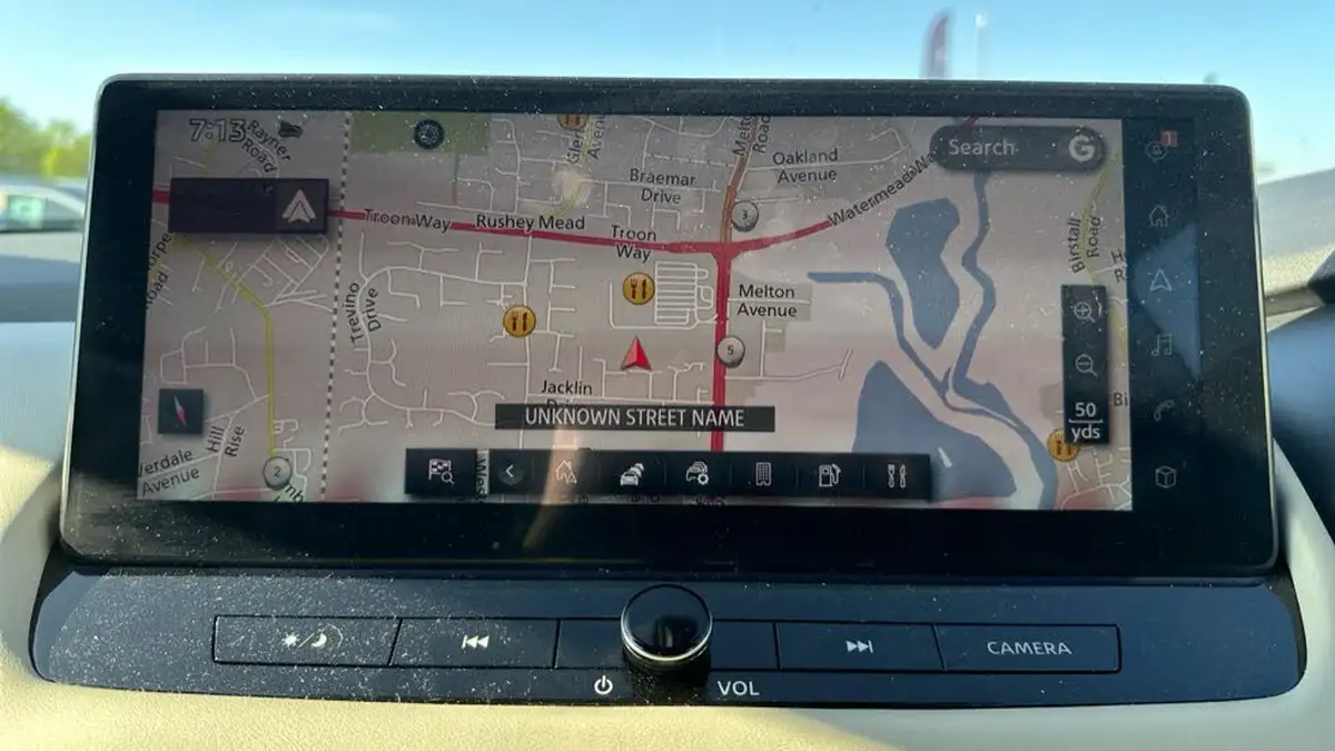 2022-nissan-qashqai-13-dig-t-tekna-158ps-xtronic-big-9