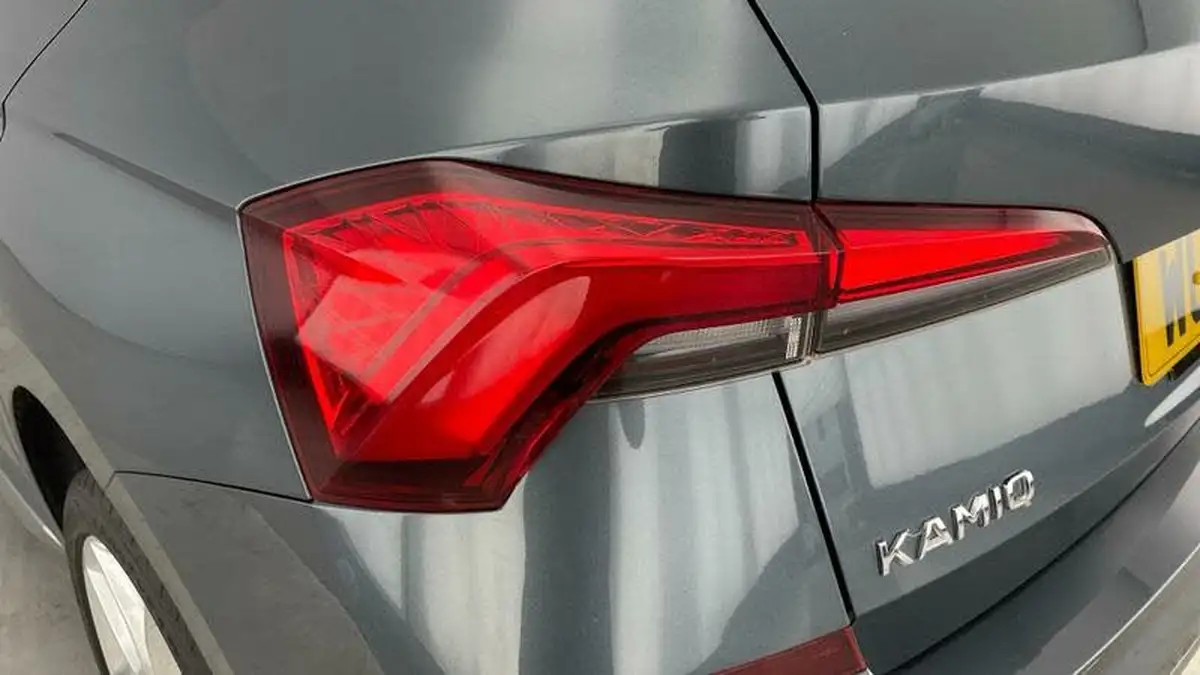 2020-skoda-kamiq-15-tsi-se-l-hatchback-big-28