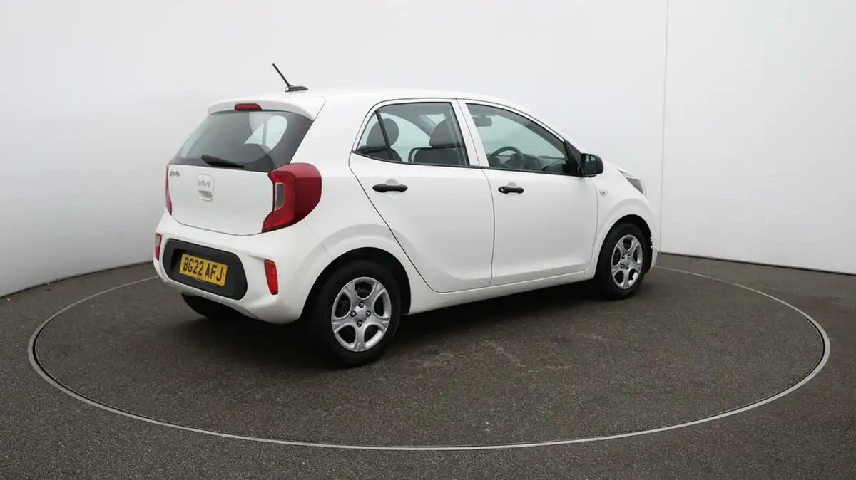 2022-kia-picanto-10-1-big-51