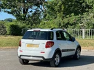 2011-suzuki-sx4-16-sz5-small-5