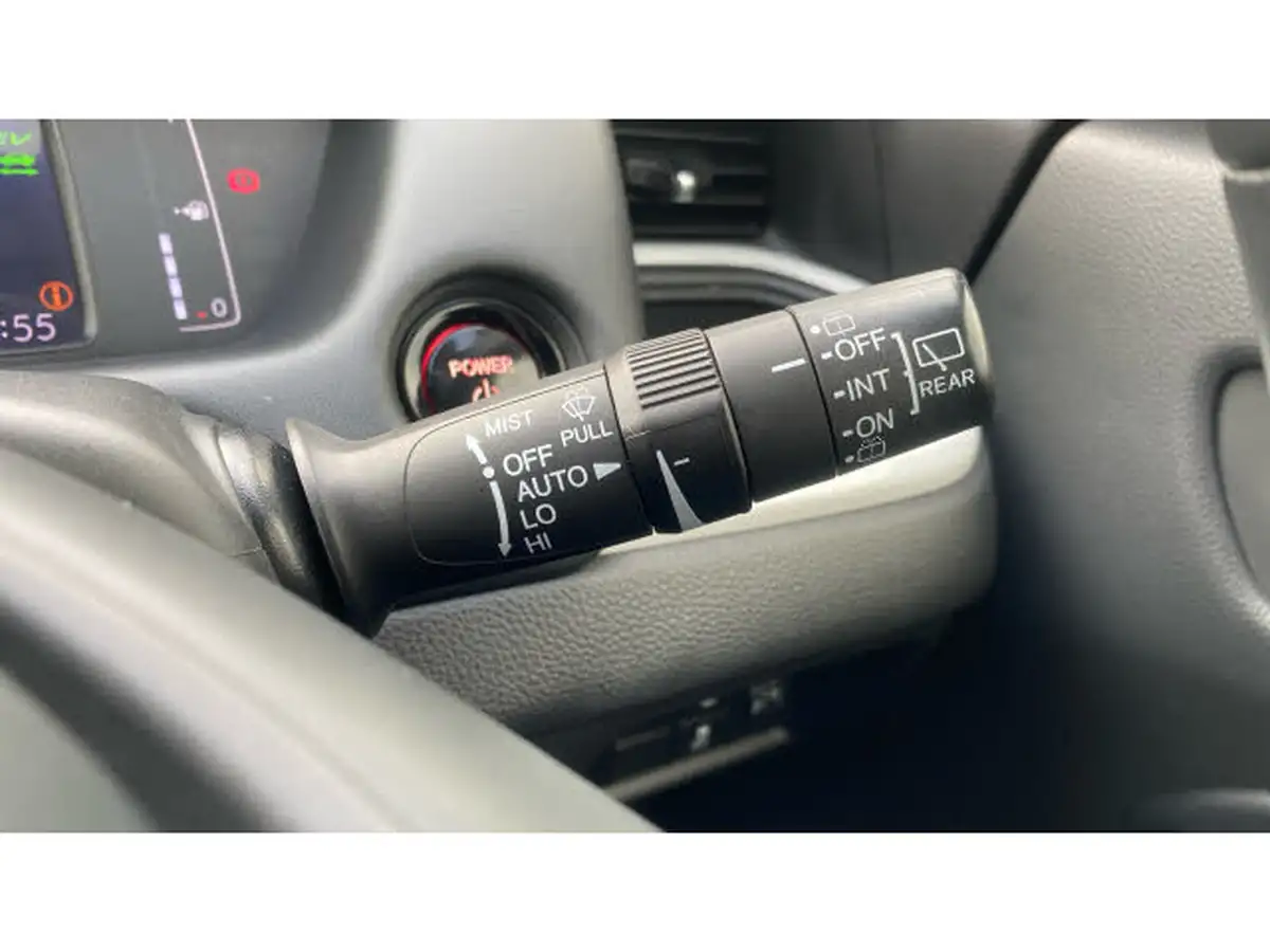2022-honda-jazz-15-i-mmd-ex-107ps-big-23