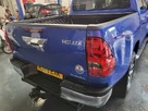 2018-toyota-hi-lux-24d-invincible-ss-auto-small-12