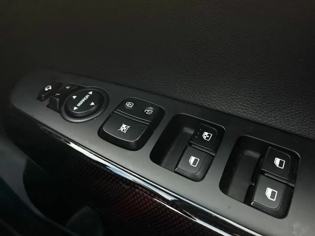 2022-kia-picanto-10-t-gdi-gt-line-s-big-17