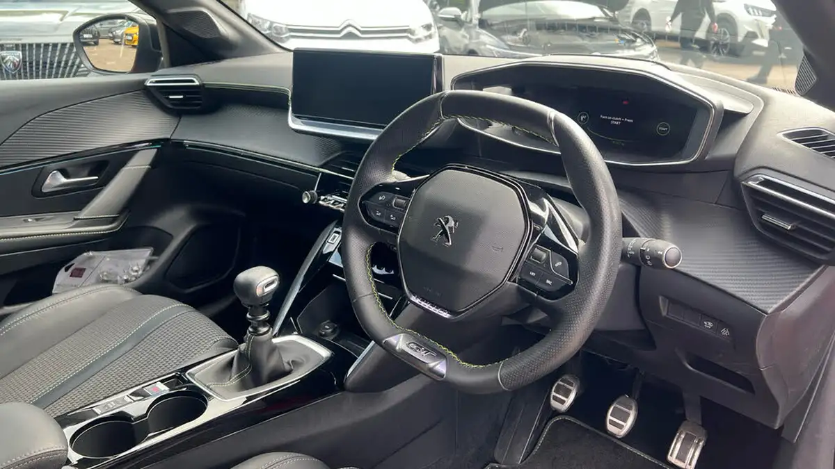 2022-peugeot-208-12-puretech-gt-100bhp-big-10