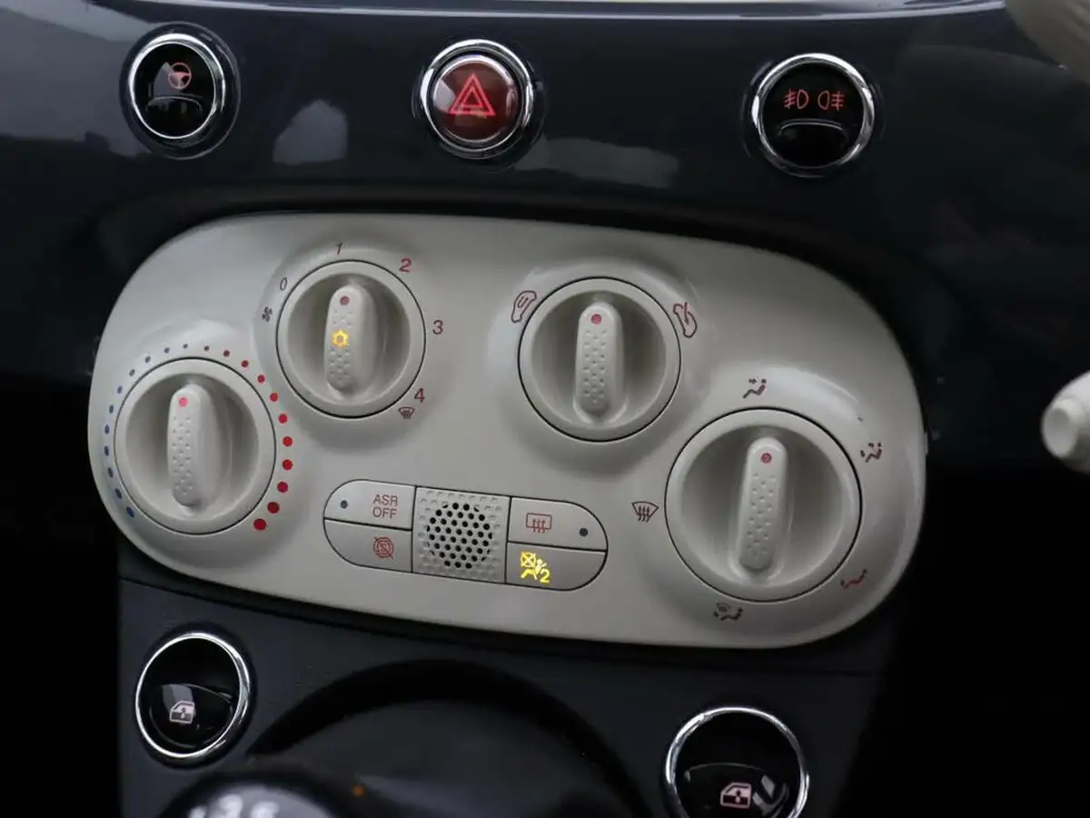 2018-fiat-500-12-lounge-big-24