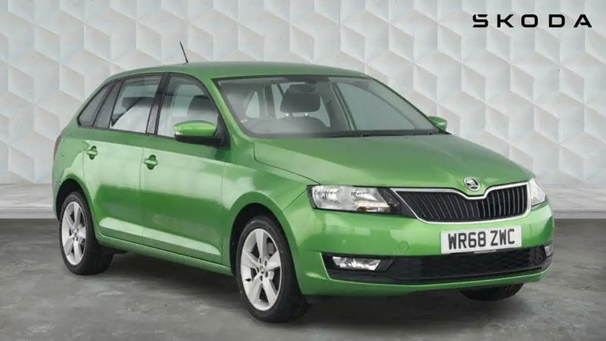 2018-skoda-rapid-spaceback-10-tsi-se-tech-109ps-big-0
