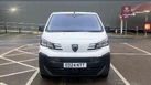 2024-peugeot-expert-small-7