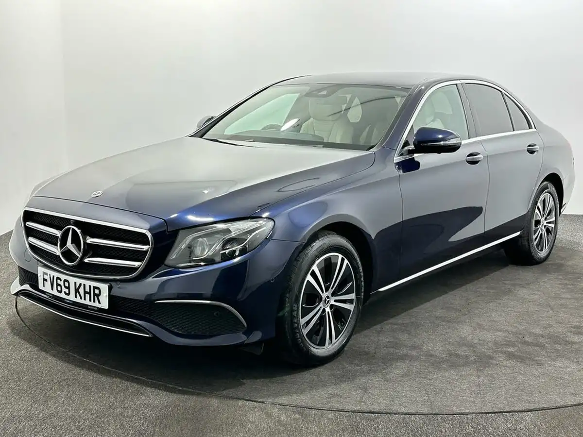 2019-mercedes-benz-e-class-20d-e220d-se-premium-saloon-4d-plus-big-3