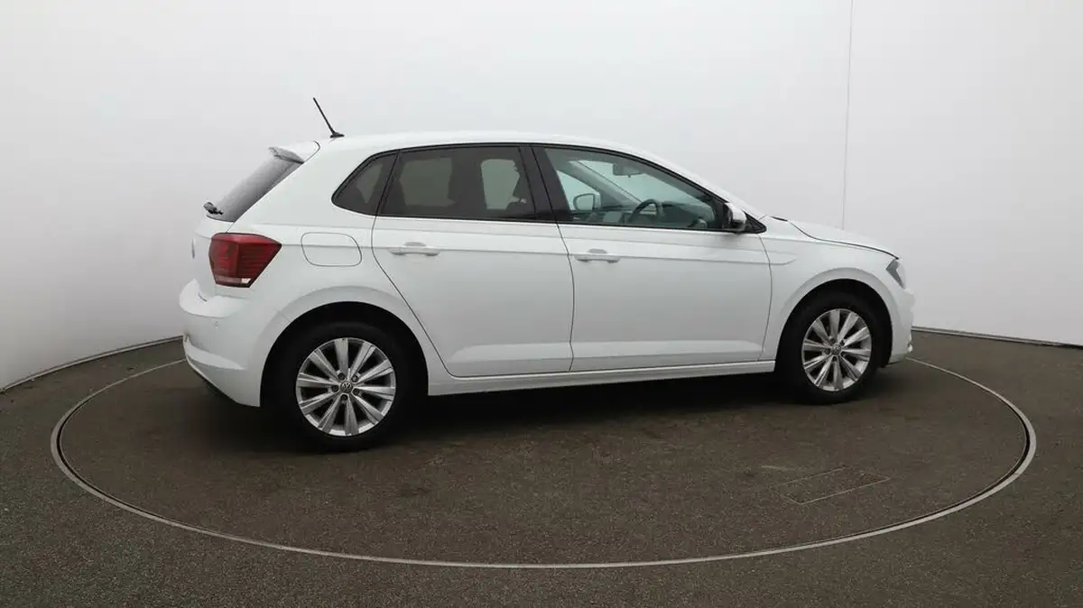 2020-volkswagen-polo-10-tsi-match-big-44