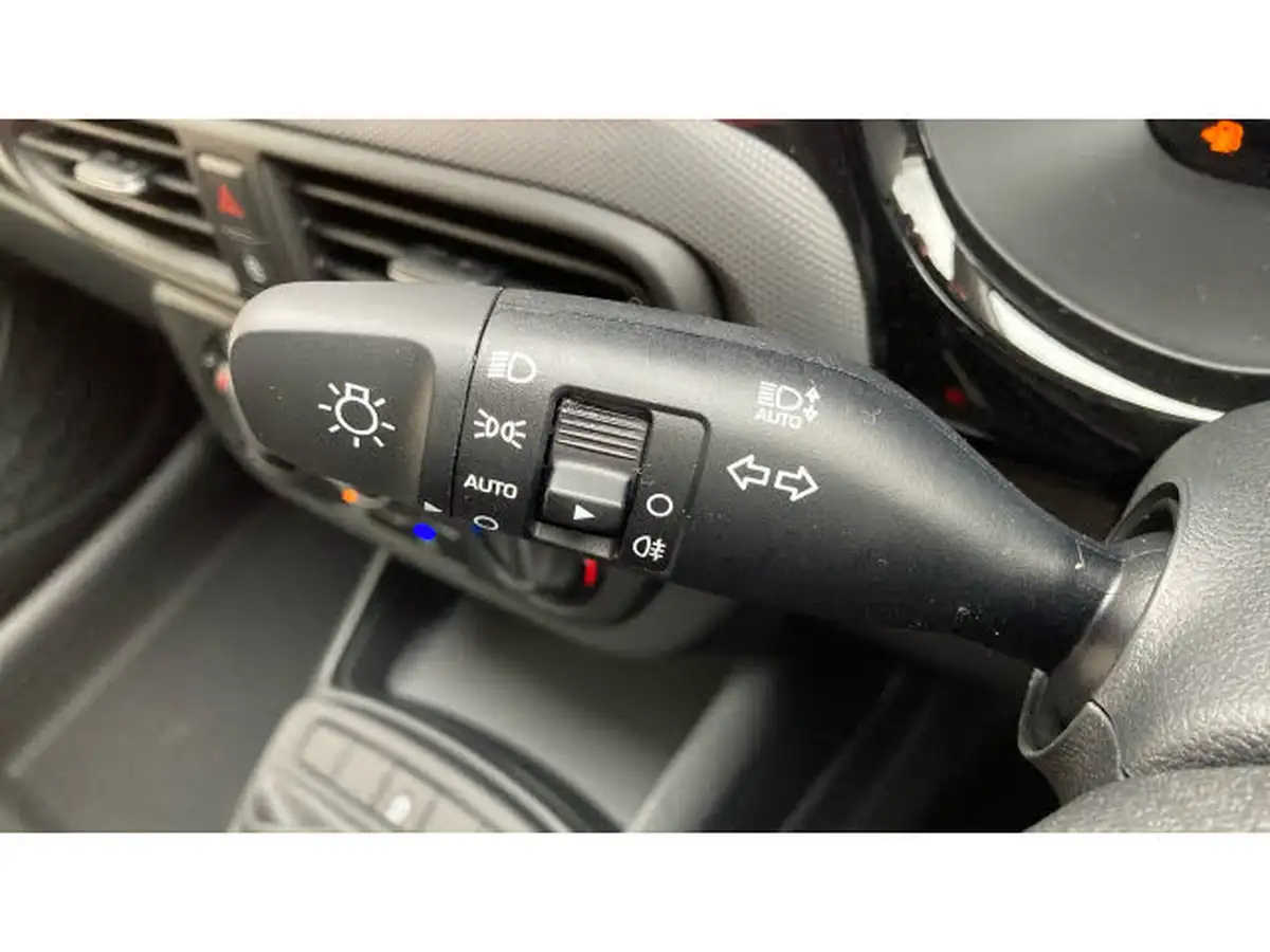 2024-hyundai-i10-10-advance-63ps-big-26