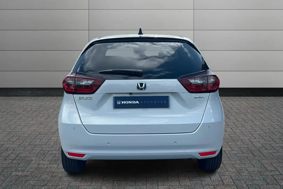 2022-honda-jazz-15-i-mmd-ex-107ps-big-6
