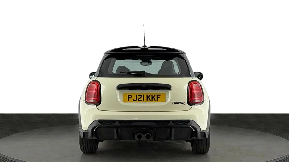 2021-mini-cooper-20-cooper-s-sport-hatchback-3d-auto-big-4