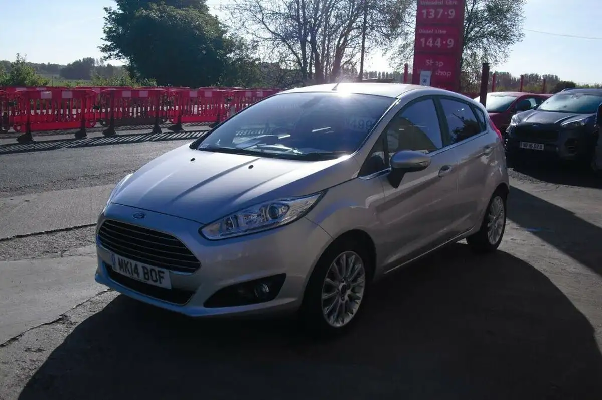 2014-ford-fiesta-10-titanium-x-100ps-ss-5d-big-1