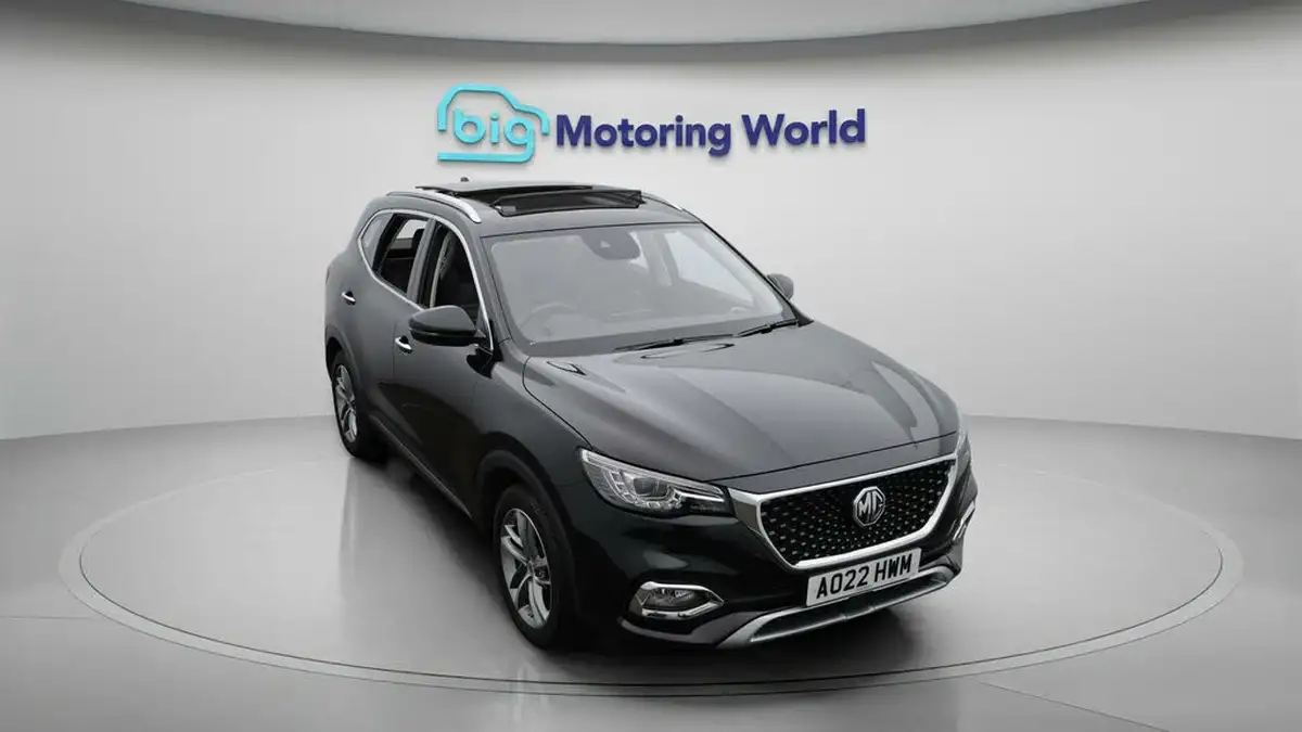 2022-mg-hs-15t-gdi-exclusive-162ps-dct-big-20