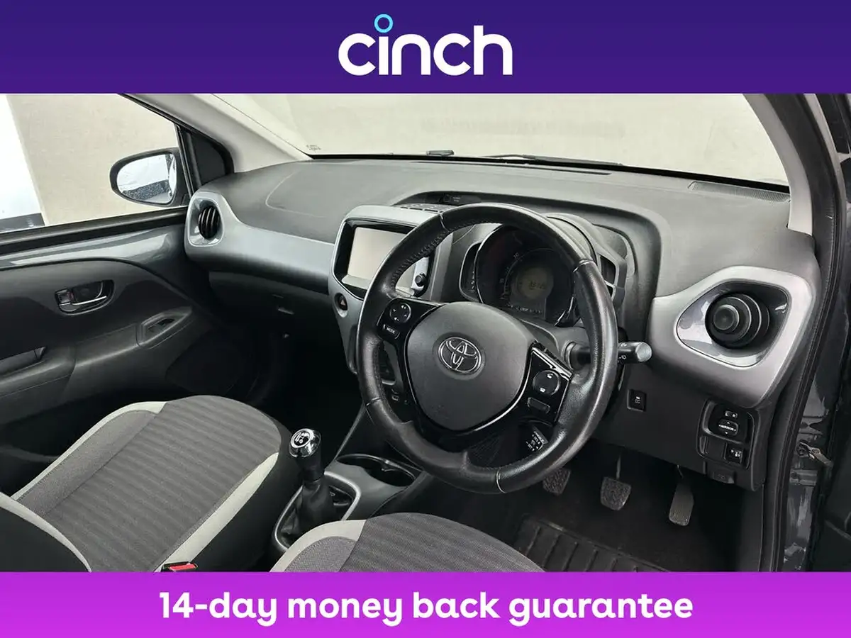 2018-toyota-aygo-10-vvt-i-x-plore-big-11