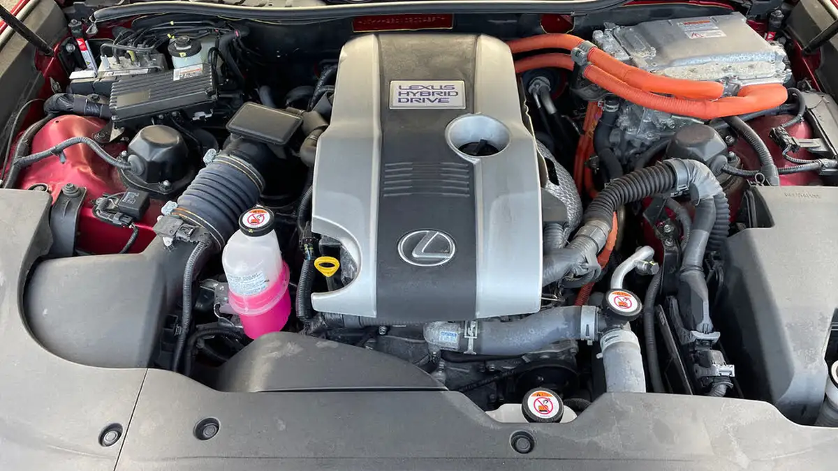 2019-lexus-rc-300h-25-f-sport-223bhp-big-15