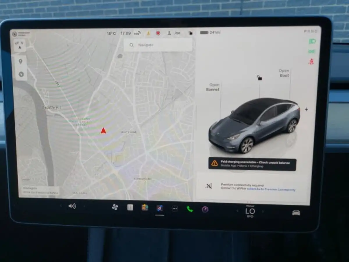 2023-tesla-model-y-e-rwd-big-9