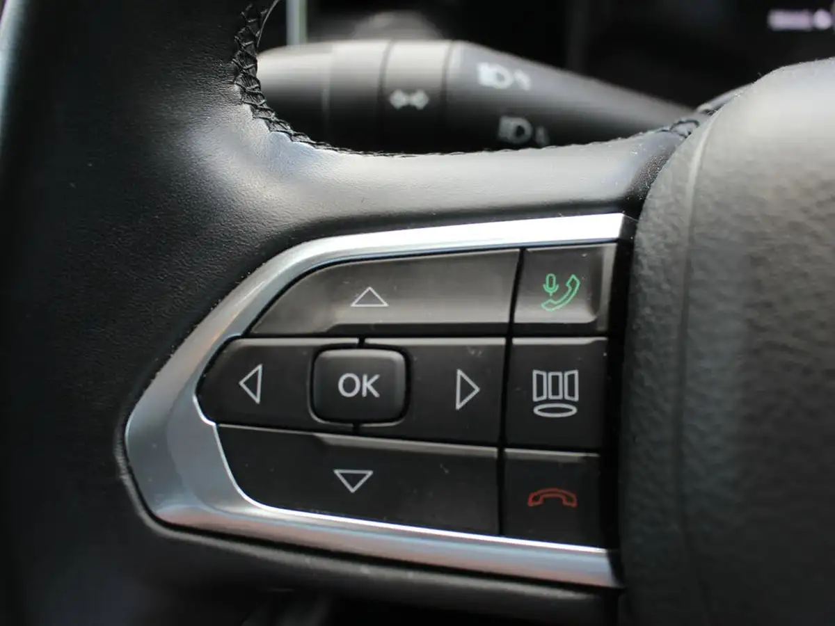 2022-jeep-compass-13-gse-s-big-18