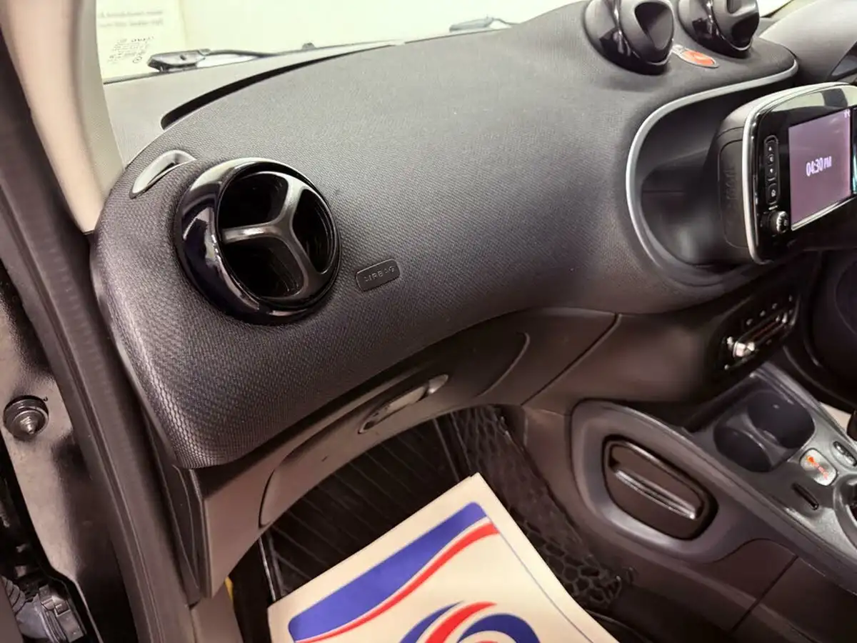 2017-smart-fortwo-09-prime-premiumss-coupe-twinamic-big-35