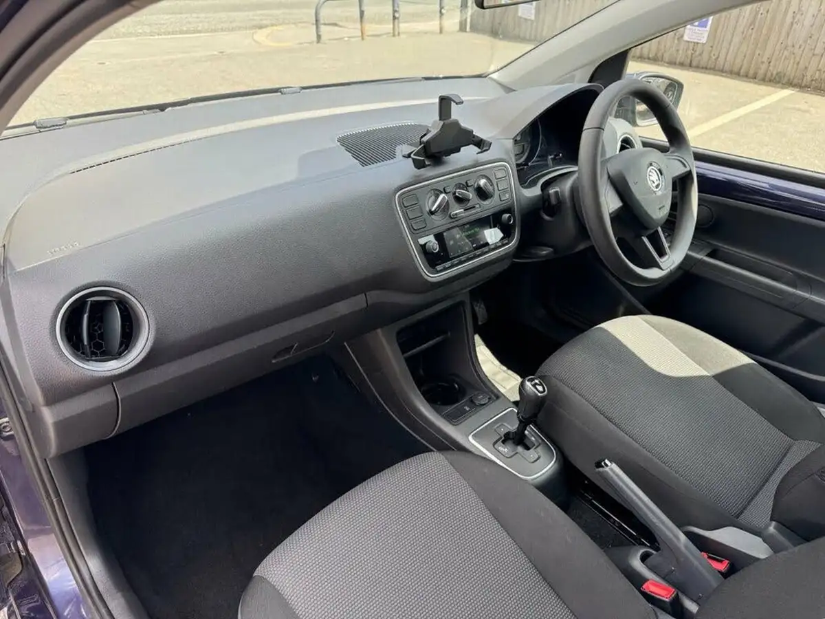 2018-skoda-citigo-10-se-5d-asg-big-25