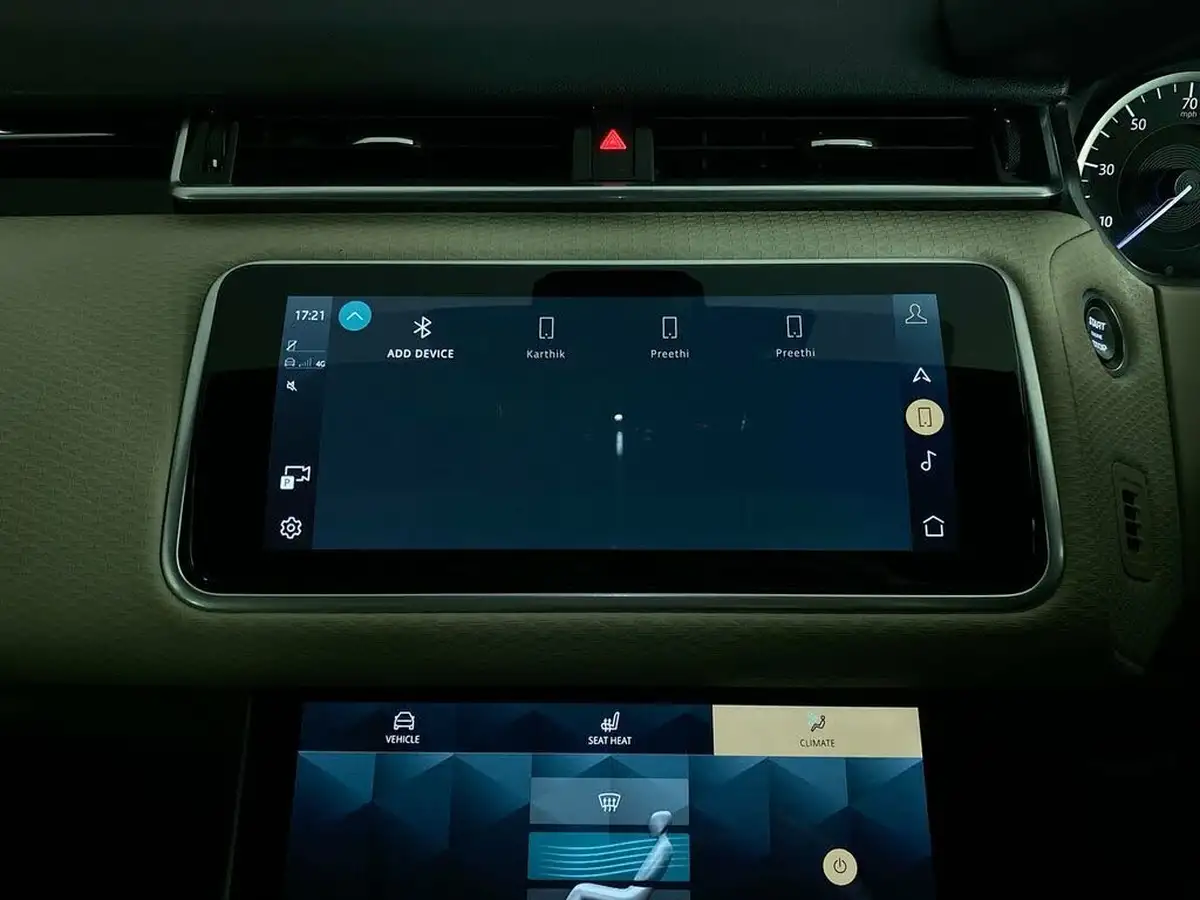 2023-land-rover-range-rover-velar-30-p400-hst-big-32