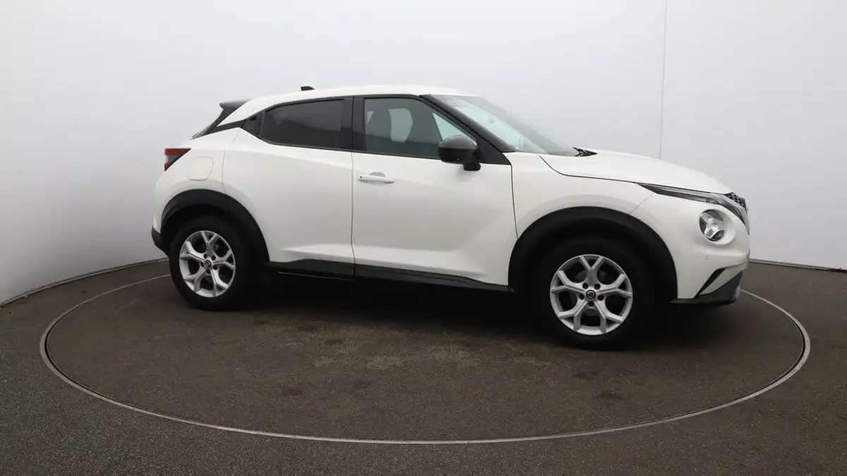 2022-nissan-juke-10-dig-t-n-connecta-big-46