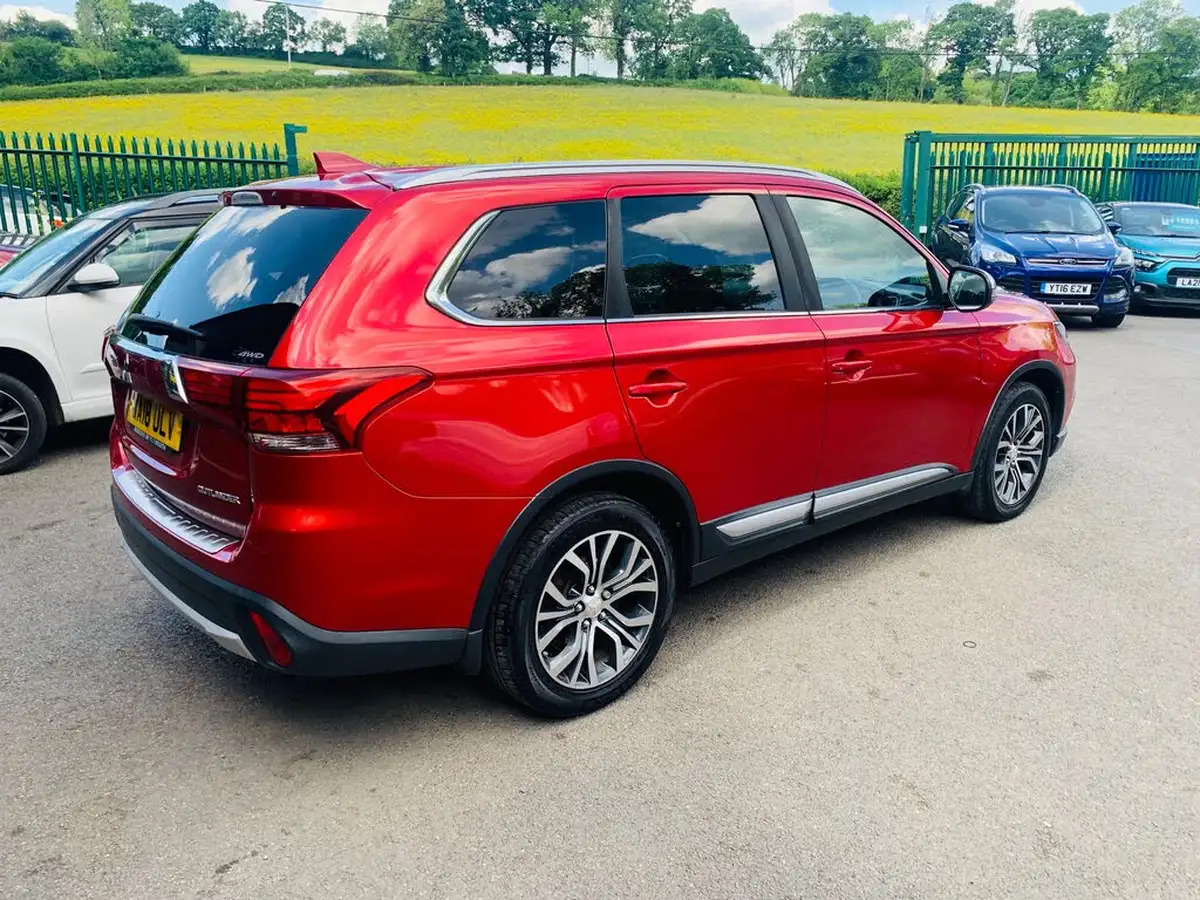 2018-mitsubishi-outlander-22di-d-4-big-16