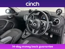 2021-smart-forfour-eq-premium-small-11