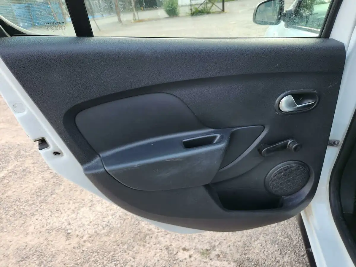 2018-dacia-sandero-stepway-09-tce-essential-big-26