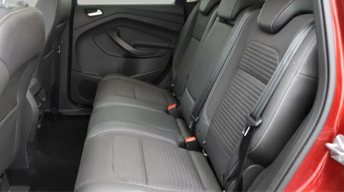 2019-ford-kuga-20tdci-titanium-edition-180ps-awd-ss-powershift-big-15