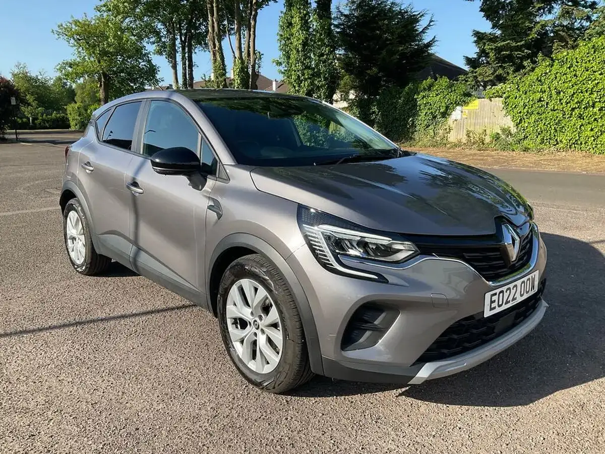 2022-renault-captur-13-tce-iconic-edition-big-25