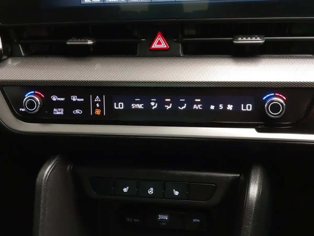 2024-kia-sportage-16-t-gdi-gt-line-148bhp-big-15