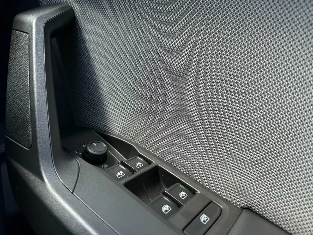 2022-seat-leon-10-tsi-evo-se-dynamic-hatchback-big-14