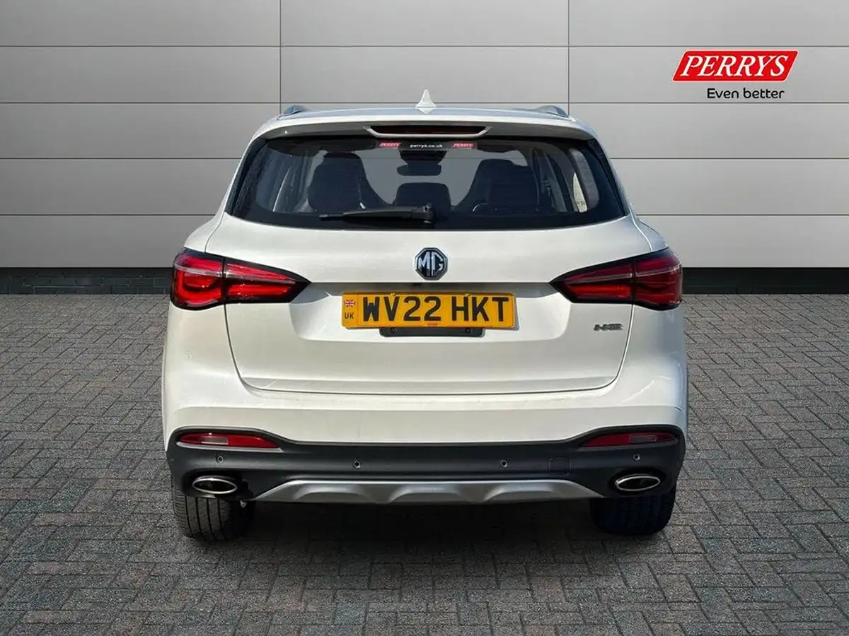 2022-mg-hs-15t-gdi-exclusive-162ps-dct-big-4