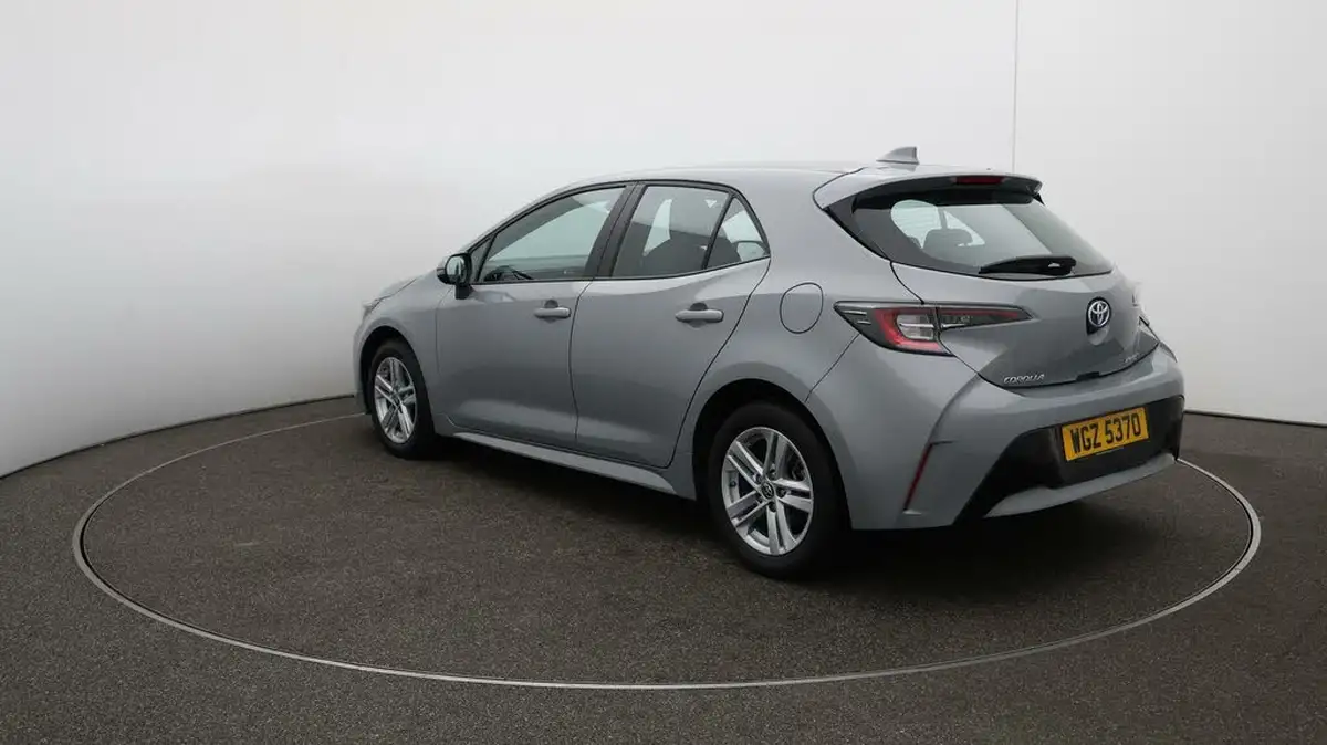 2022-toyota-corolla-18-vvt-i-icon-120bhp-trk-hatchback-5d-big-53