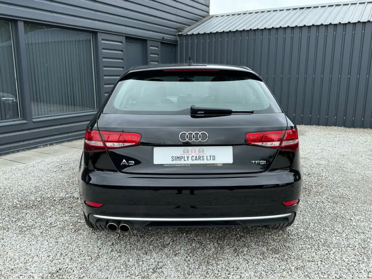 2017-audi-a3-15-tfsi-sport-hatchback-3d-s-tronic-big-3
