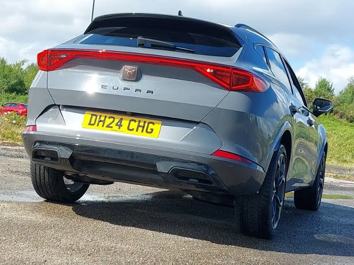 2024-cupra-formentor-15-tsi-v2-dsg-big-17