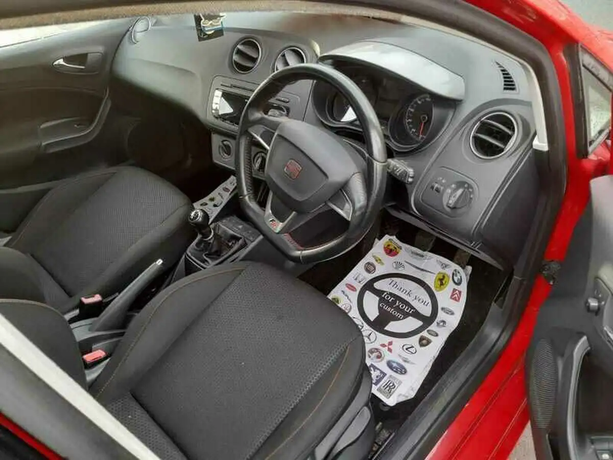 2012-seat-ibiza-16td-fr-105-cr-st-estate-5d-big-3