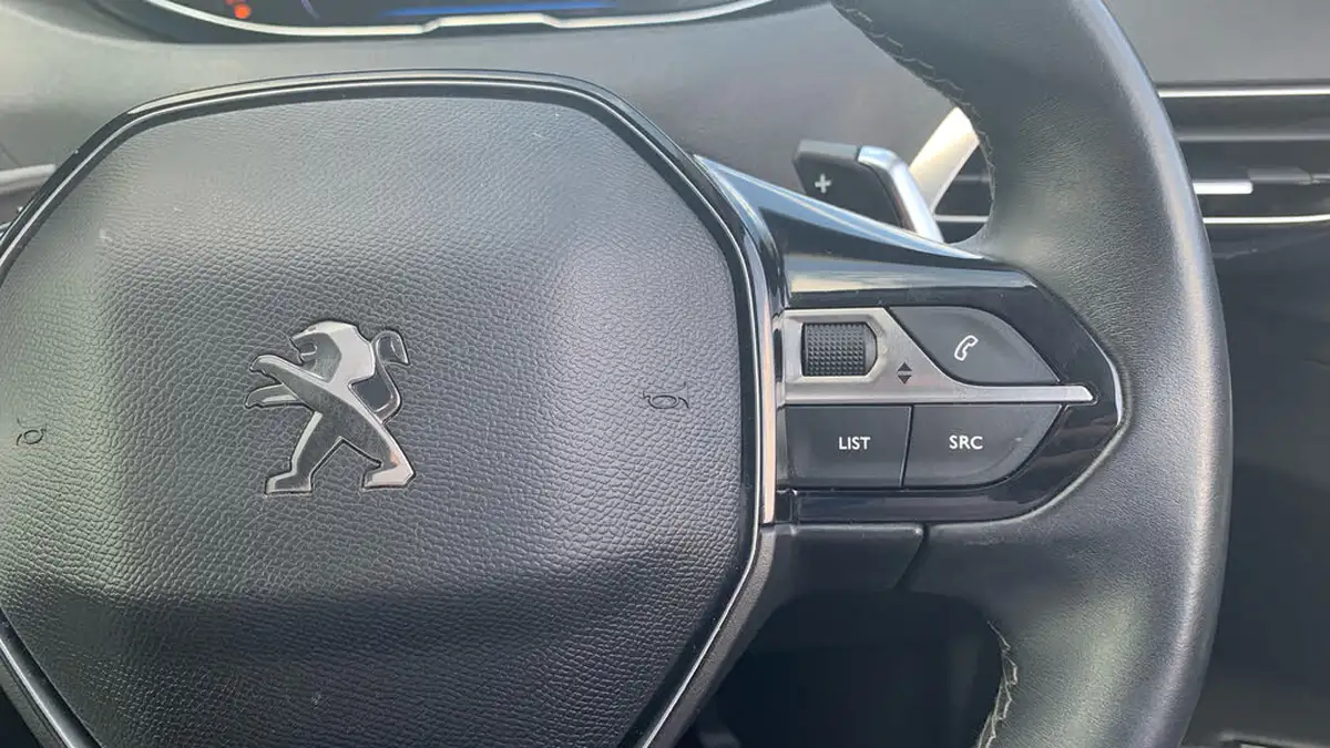 2022-peugeot-3008-suv-12-puretech-allure-premium-eat8-big-23
