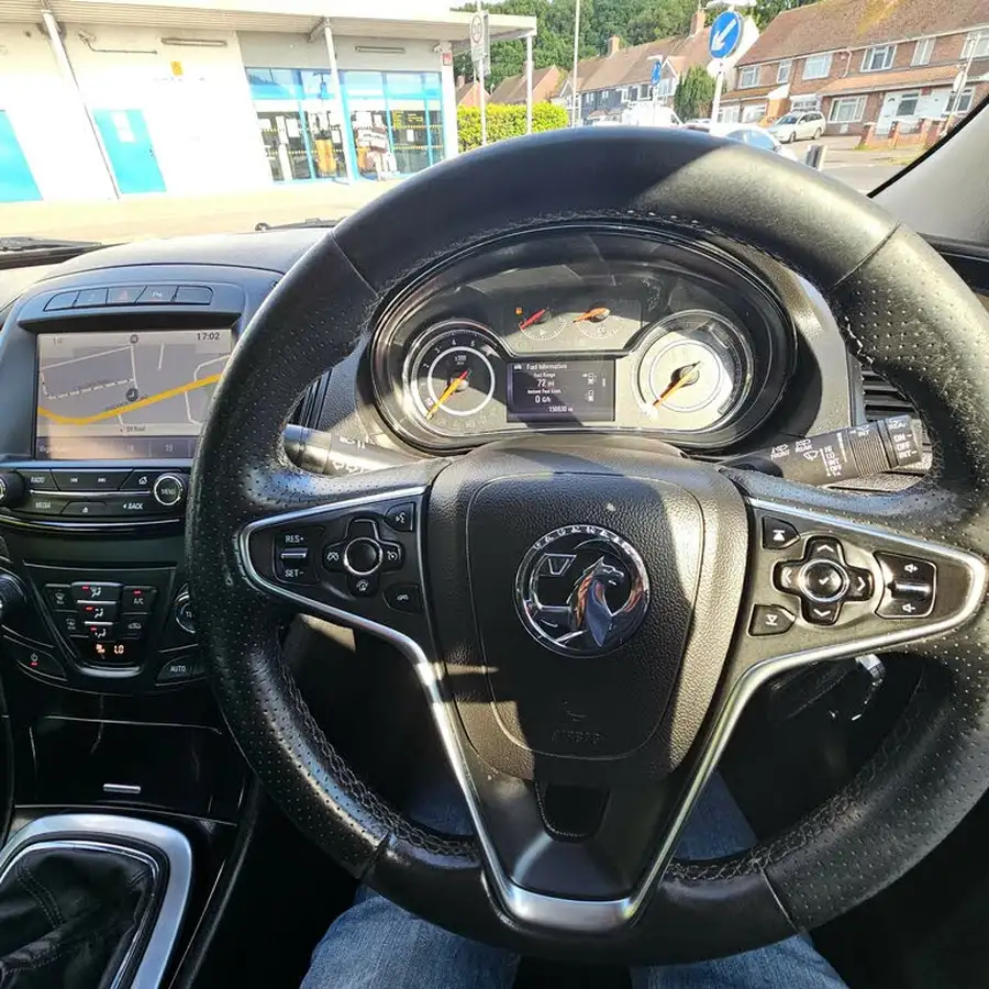 2016-vauxhall-insignia-20cdti-sri-nav-ss-big-14