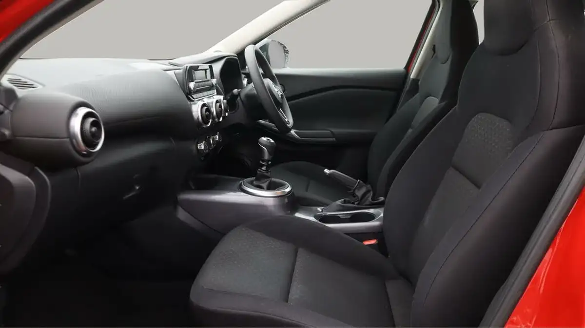 2023-nissan-juke-10-dig-t-visia-big-13
