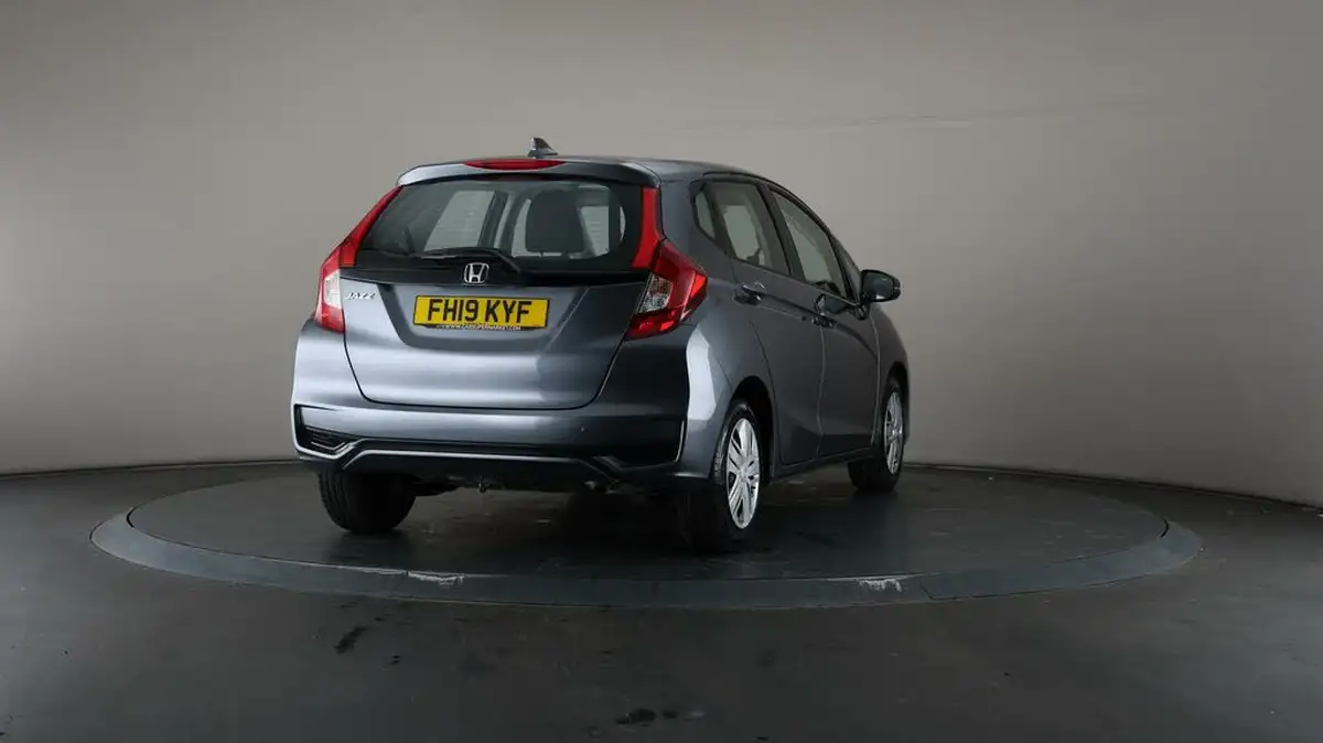 2019-honda-jazz-13-i-vtec-s-big-65