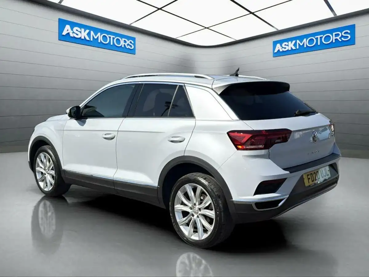 2020-volkswagen-t-roc-15-tsi-sel-dsg-big-15