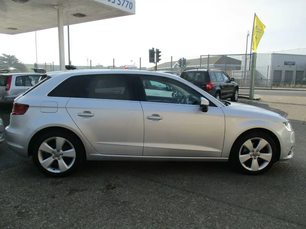 2013-audi-a3-14-tfsi-122ps-sportback-5d-1395cc-s-tronic-big-1