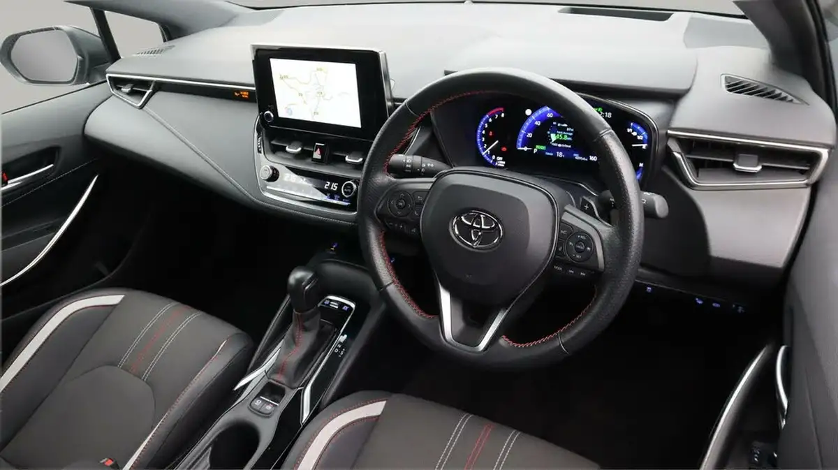 2022-toyota-corolla-20-vvt-i-gr-sport-181bhp-spare-wheel-hatchback-big-9